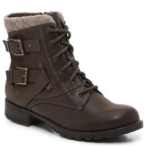 🌿NIB Brown Combat Boots